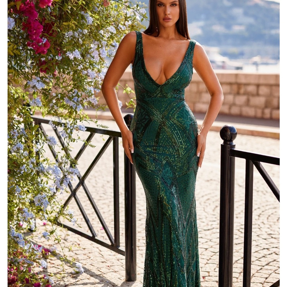 Prom Dress Emerald Green Size 8